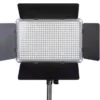 پنل نور ال ای دی Professional LED U600 RGB(نور ساده و RGB-سری مانیتور دار)+2عدد باتری - Image 4